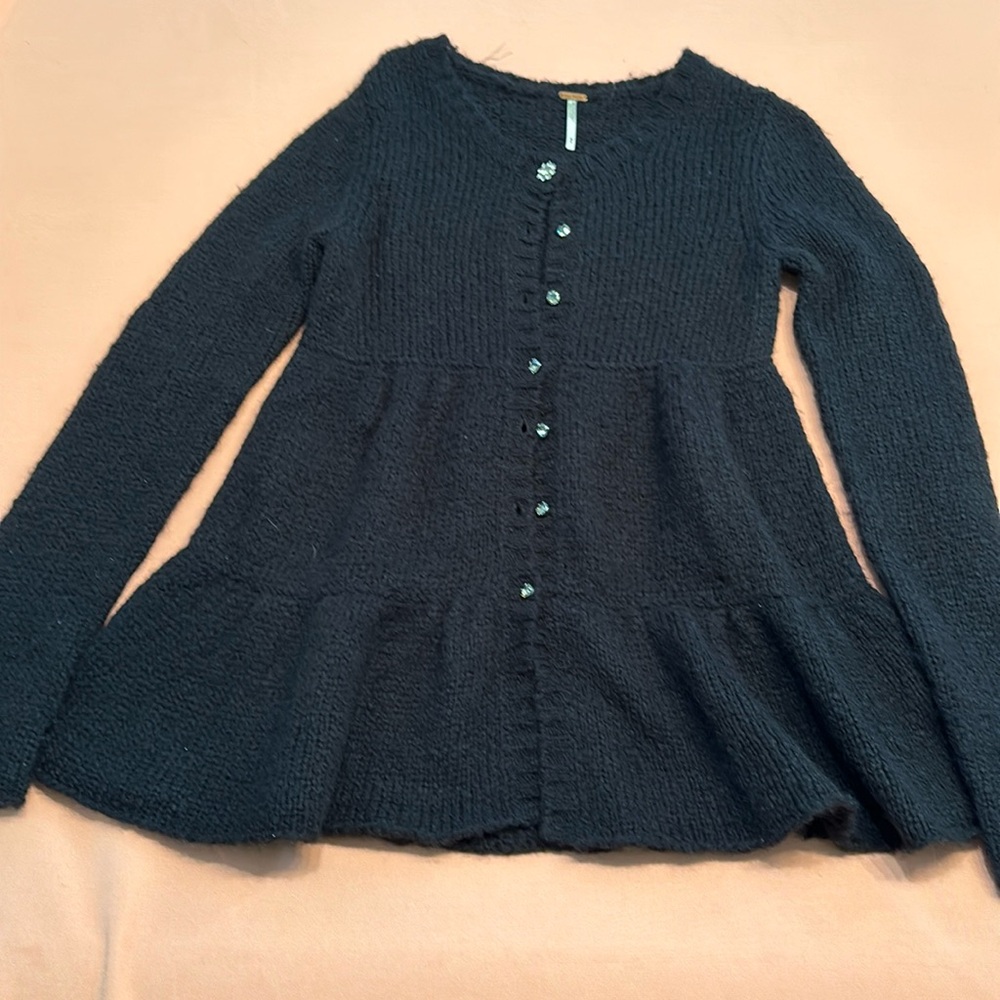 New Free People Warm Jacket/Top.  Rhinestone Buttons Black. Size M.